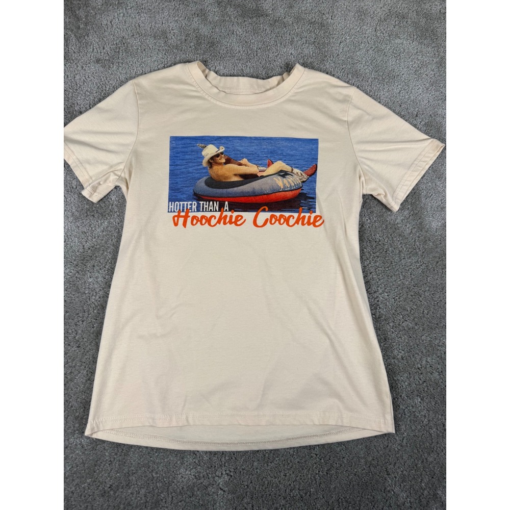 Hotter Than A Hoochie Coochie Graphic T-Shirt Cream Short Sleeve Small